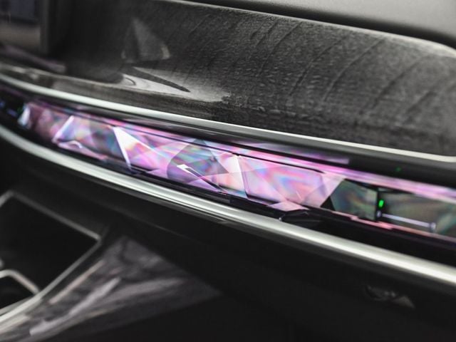 2023 BMW i7 xDrive60 - 22978880 - 41