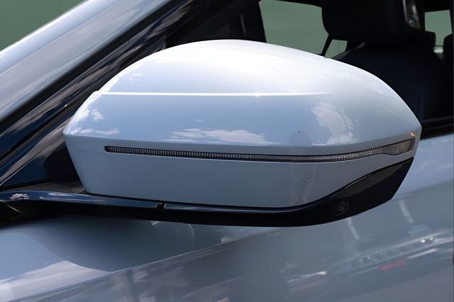 2023 BMW i7 xDrive60 - 23041213 - 31