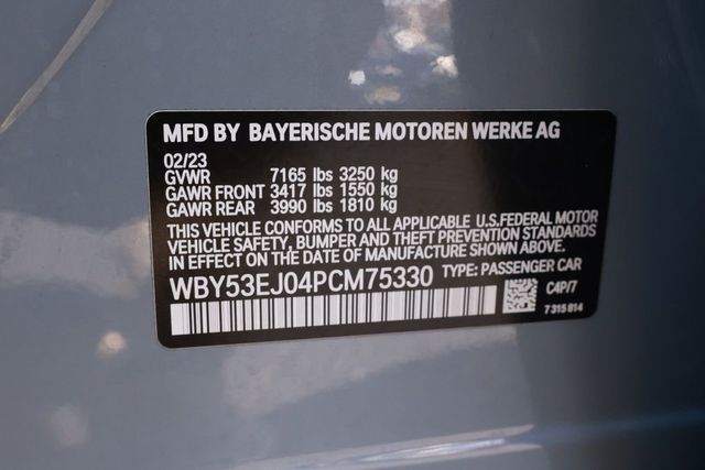 2023 BMW i7 xDrive60 - 23041213 - 32