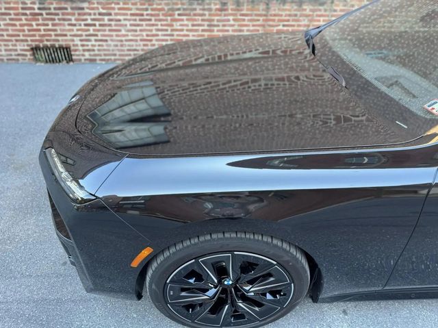 2023 BMW i7 xDrive60 - 22938496 - 18