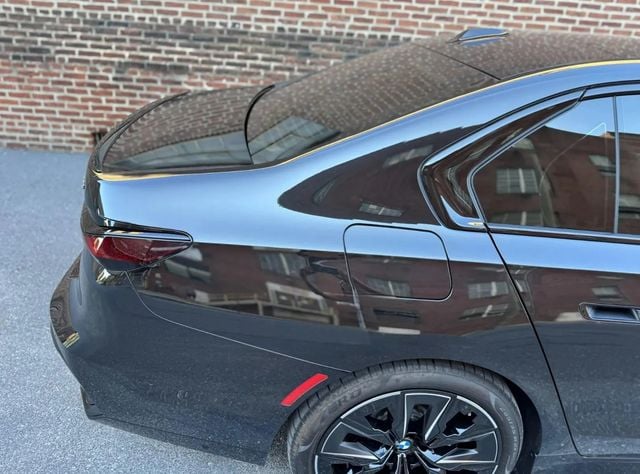 2023 BMW i7 xDrive60 - 22938496 - 23