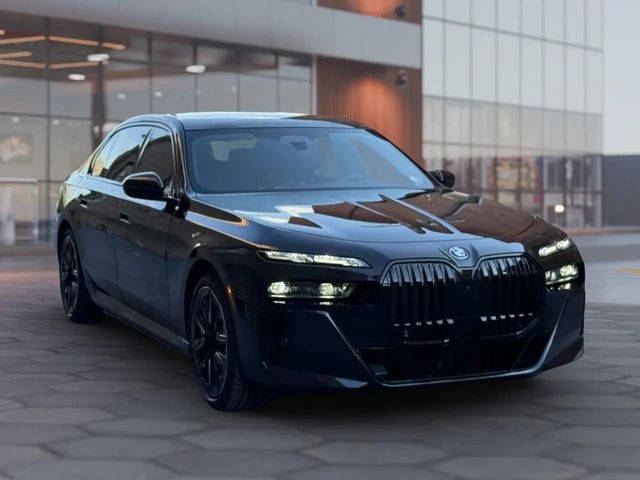 2023 BMW i7 xDrive60 - 22938496 - 6