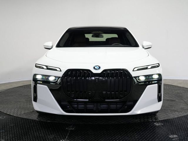 2023 BMW i7 xDrive60 - 23077479 - 1