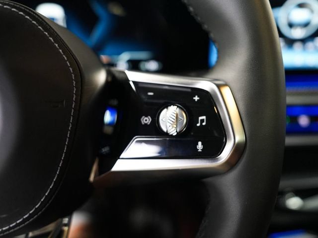 2023 BMW i7 xDrive60 - 23077479 - 27