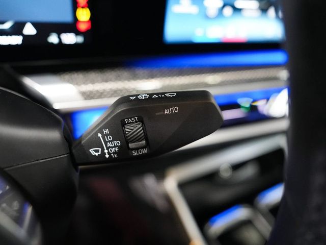 2023 BMW i7 xDrive60 - 23077479 - 28