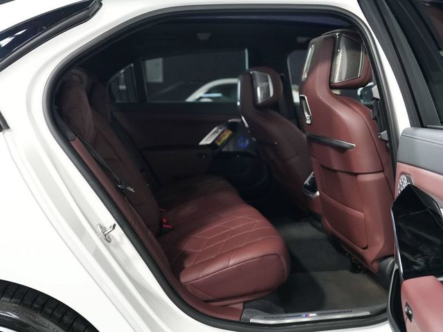 2023 BMW i7 xDrive60 - 23077479 - 34