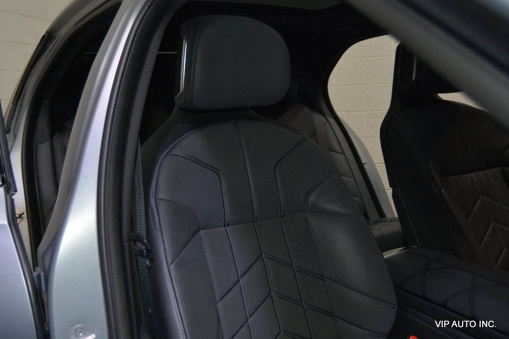 2023 BMW i7 xDrive60 - 23076093 - 15
