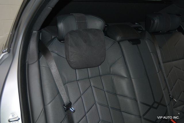 2023 BMW i7 xDrive60 - 23076093 - 22