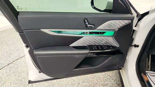 2023 BMW i7 xDrive60 w/ Bowers & Wilkins Audio & M Sport Pro Pkg - 23041948 - 10