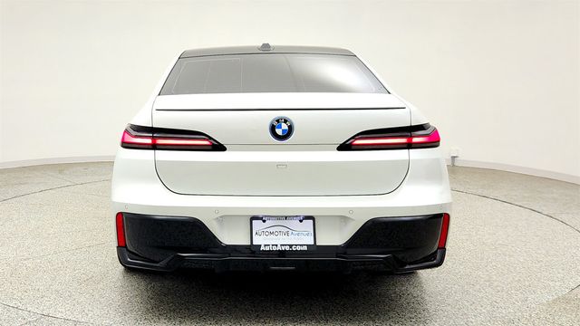 2023 BMW i7 xDrive60 w/ Bowers & Wilkins Audio & M Sport Pro Pkg - 23041948 - 5