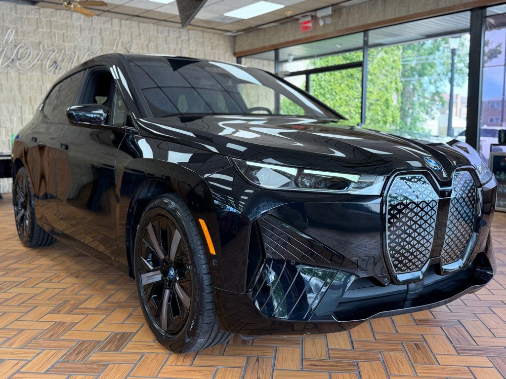 2023 BMW iX  - 23052261 - 9