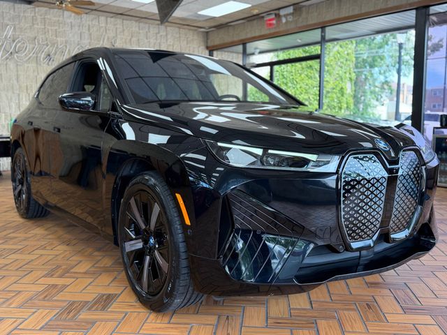 2023 BMW iX  - 23052261 - 9