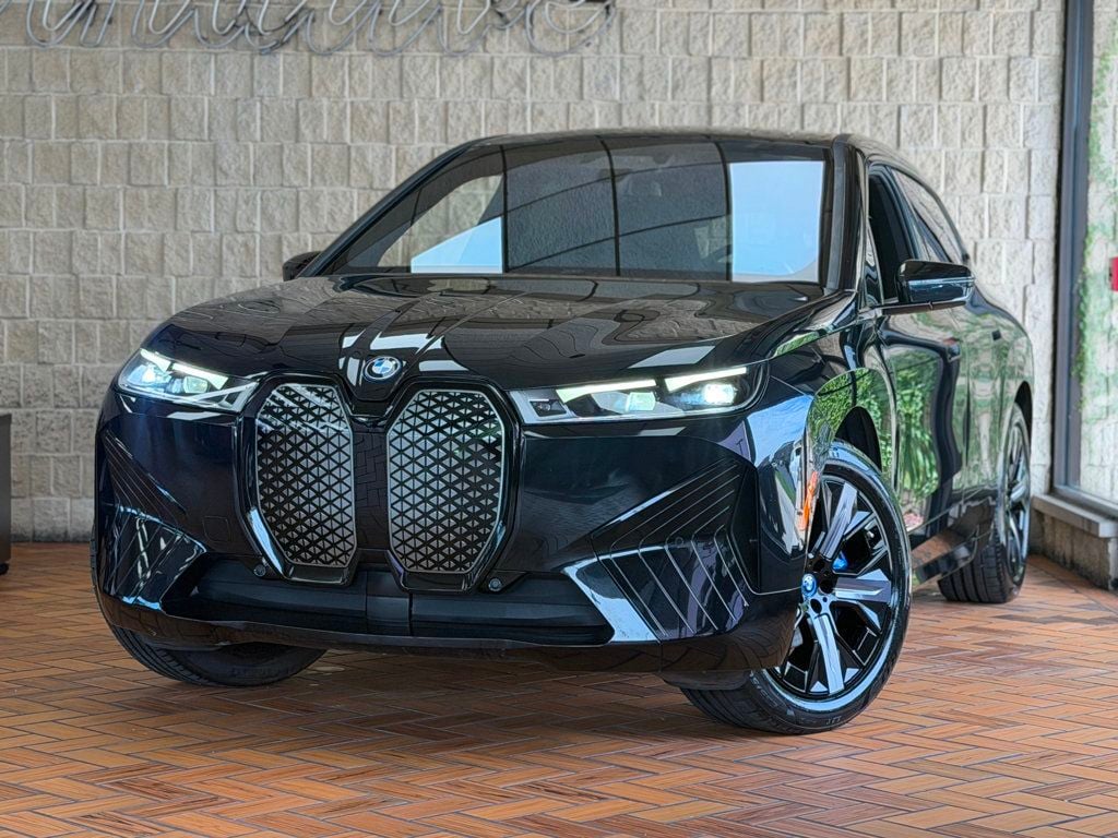 2023 BMW iX  - 23052261 - 1