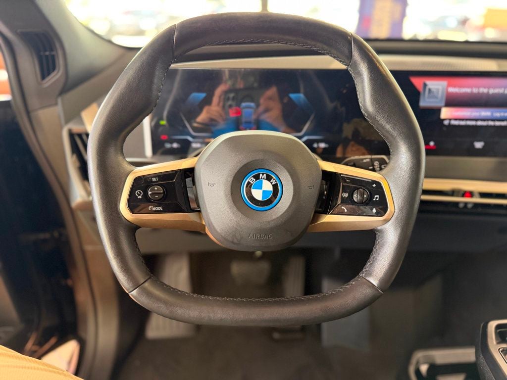 2023 BMW iX  - 23052261 - 38