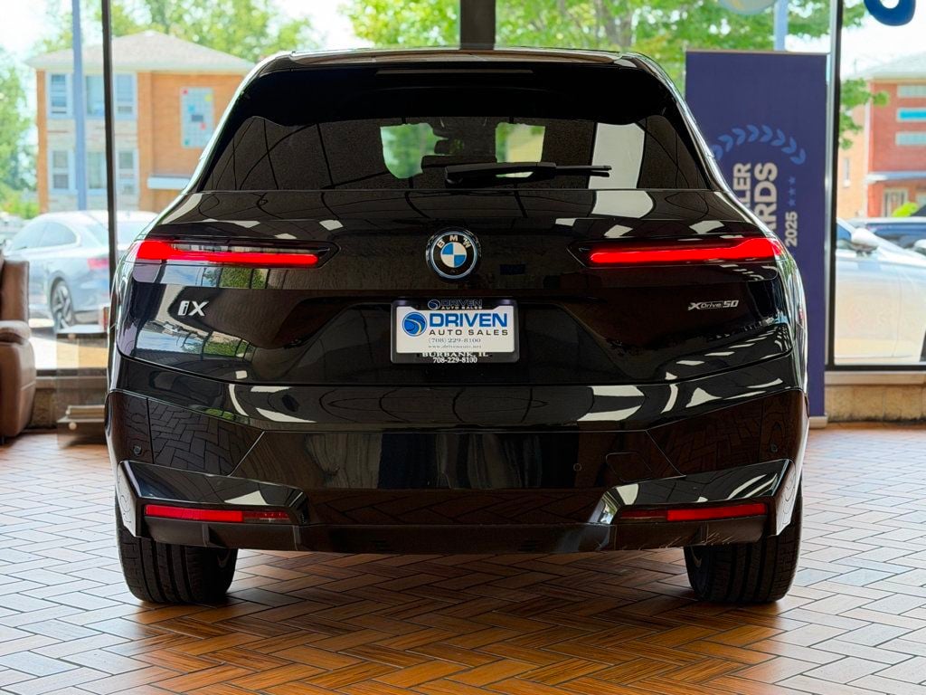 2023 BMW iX  - 23052261 - 6