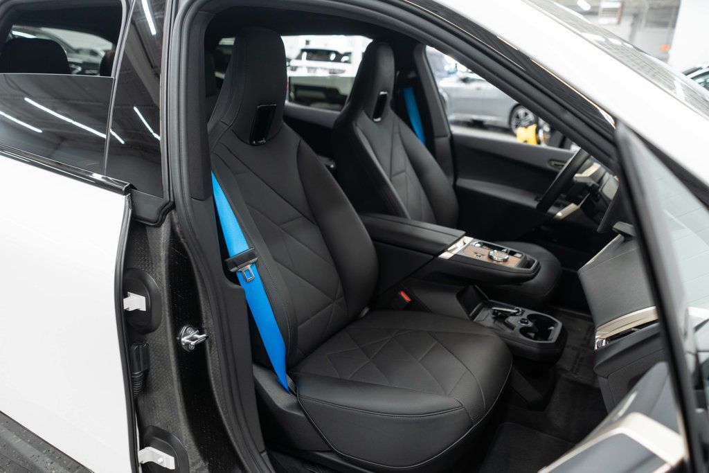 2023 Bmw iX xDrive M60 photo 11