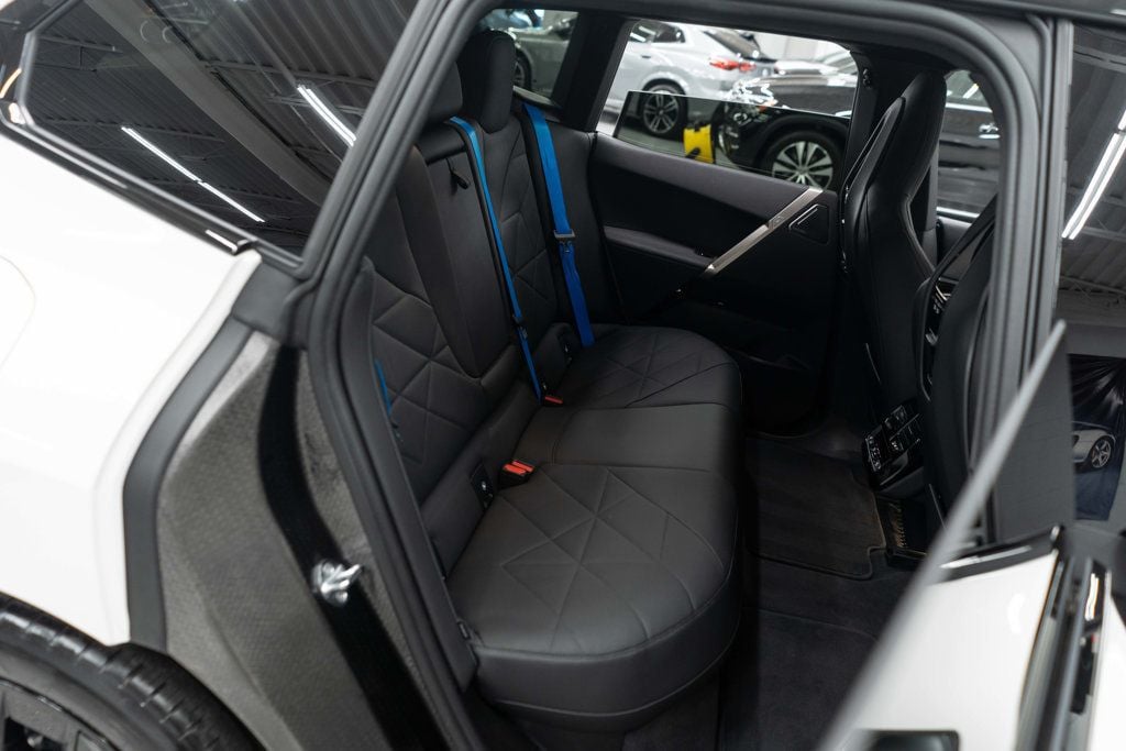 2023 Bmw iX xDrive M60 photo 14