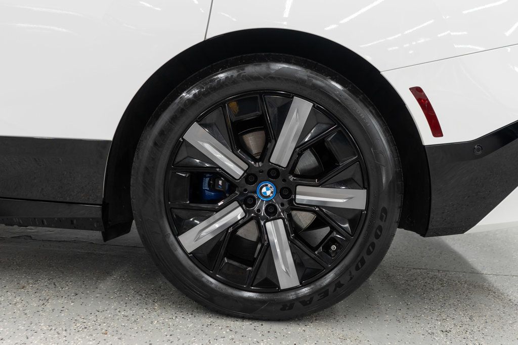 2023 Bmw iX xDrive M60 photo 34