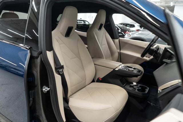 2023 BMW iX  - 23064643 - 10
