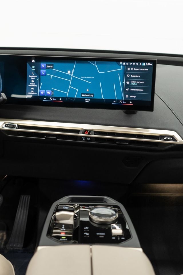 2023 BMW iX  - 23064643 - 17
