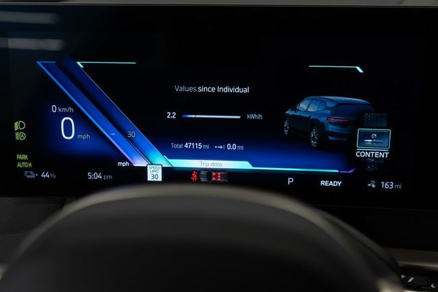 2023 BMW iX  - 23064643 - 18