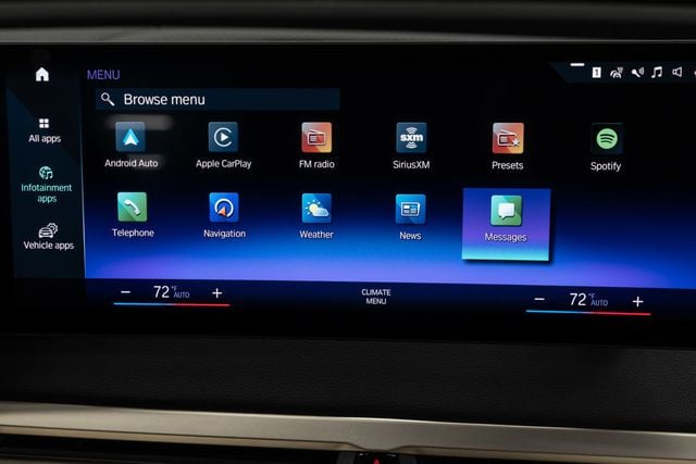 2023 BMW iX  - 23064643 - 22