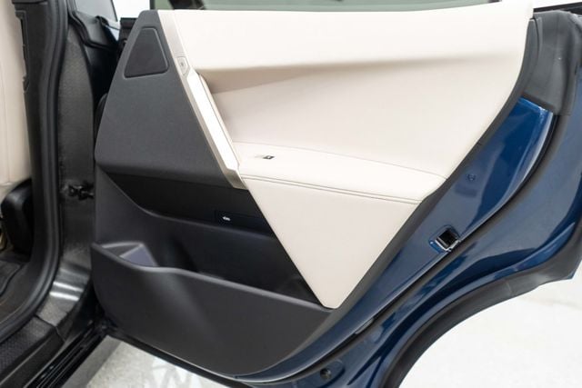 2023 BMW iX  - 23064643 - 27
