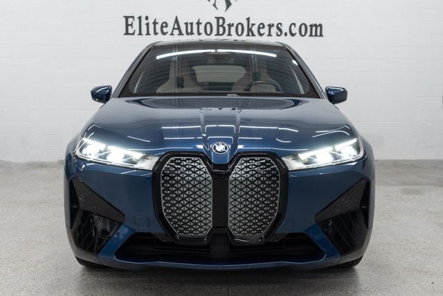 2023 BMW iX  - 23064643 - 2