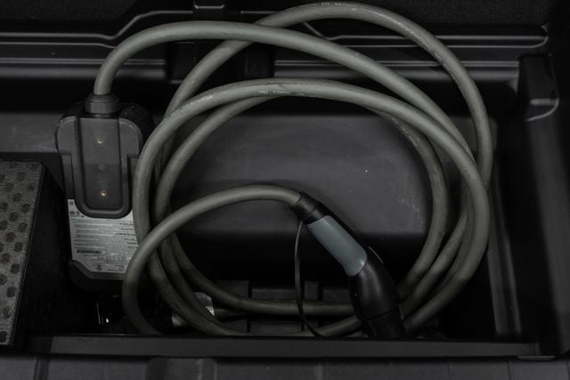 2023 BMW iX  - 23064643 - 31