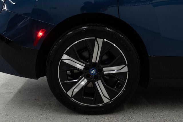 2023 BMW iX  - 23064643 - 34