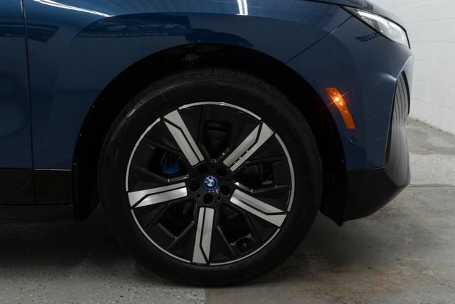 2023 BMW iX  - 23064643 - 35