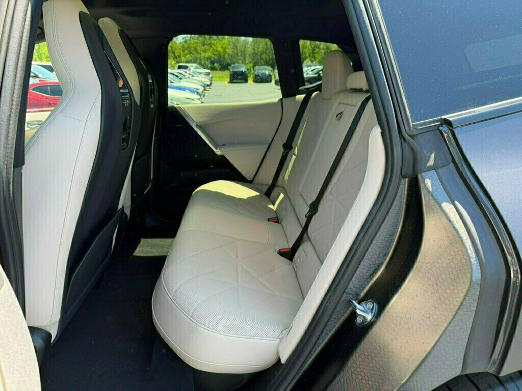 2023 BMW iX  - 23033891 - 18