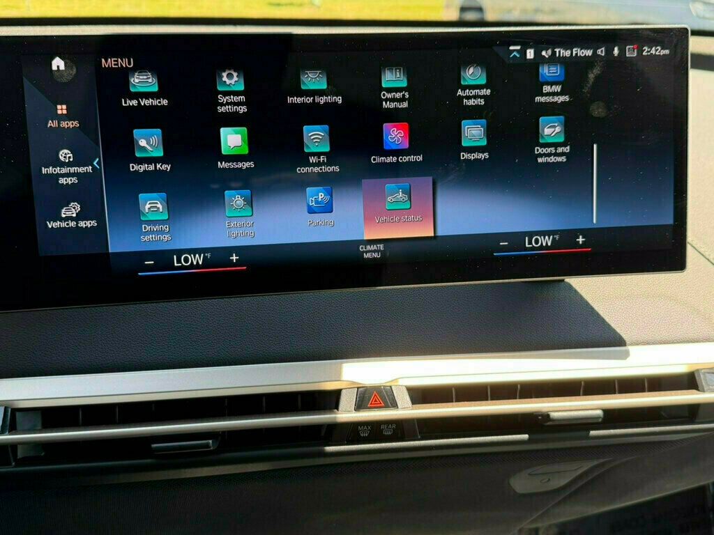 2023 BMW iX  - 23033891 - 26