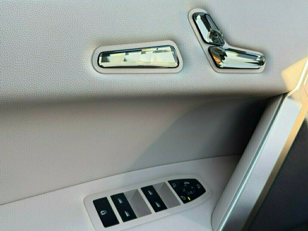 2023 BMW iX  - 23033891 - 34