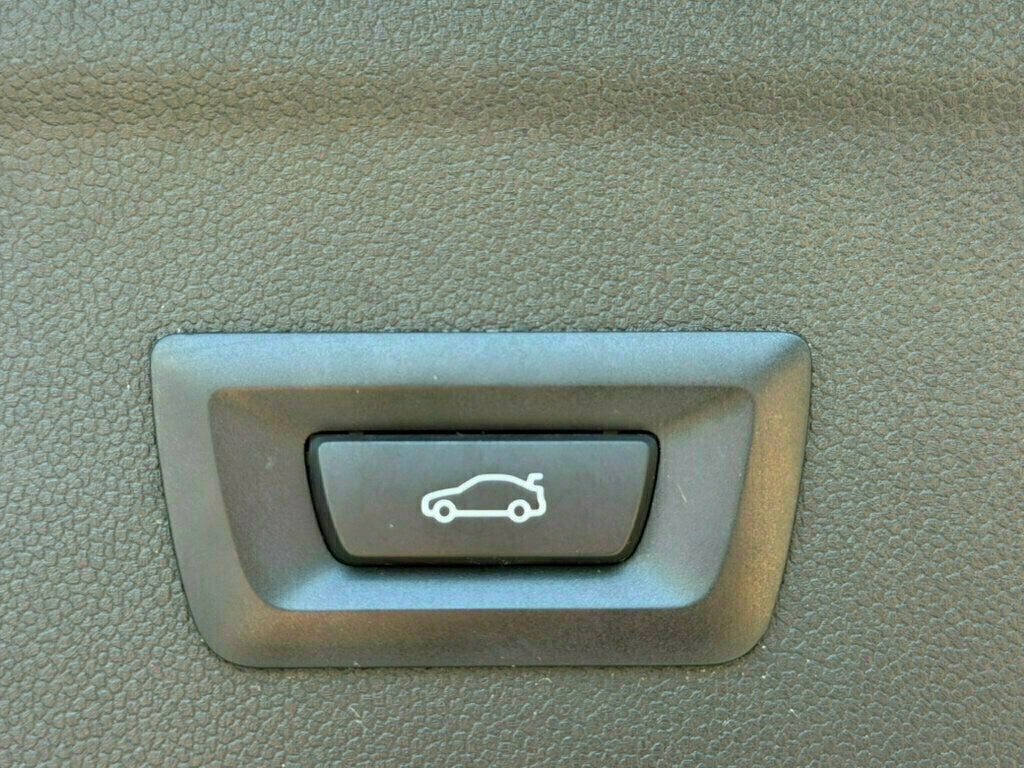 2023 BMW iX  - 23033891 - 50