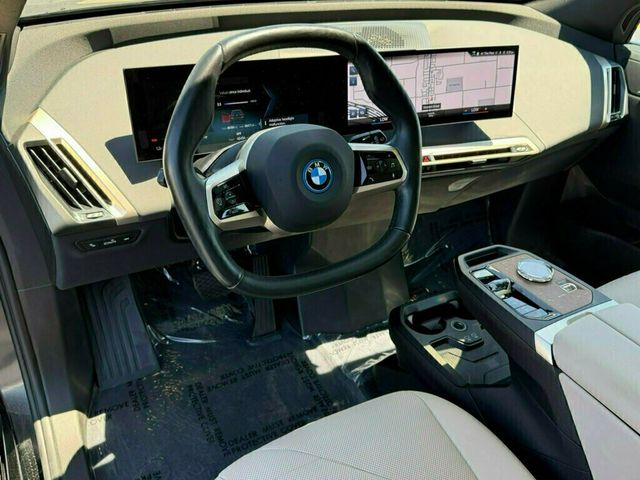 2023 BMW iX  - 23033891 - 8