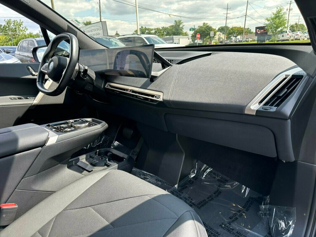 2023 BMW iX  - 23056132 - 11