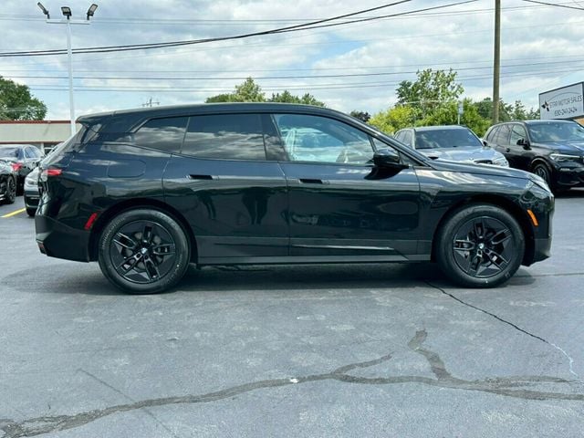 2023 BMW iX  - 23056132 - 17