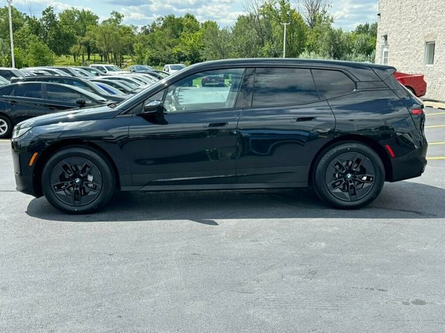 2023 BMW iX  - 23056132 - 18