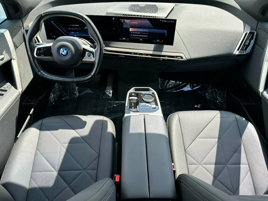 2023 BMW iX  - 23056132 - 1