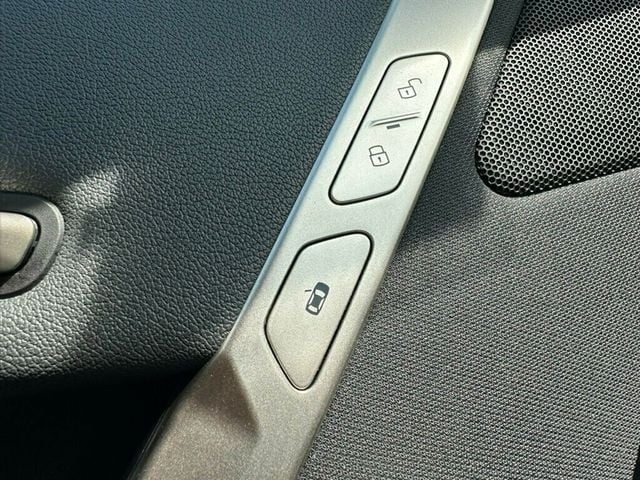 2023 BMW iX  - 23056132 - 36