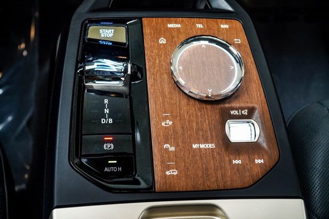 2023 BMW iX M60 - 22897251 - 19