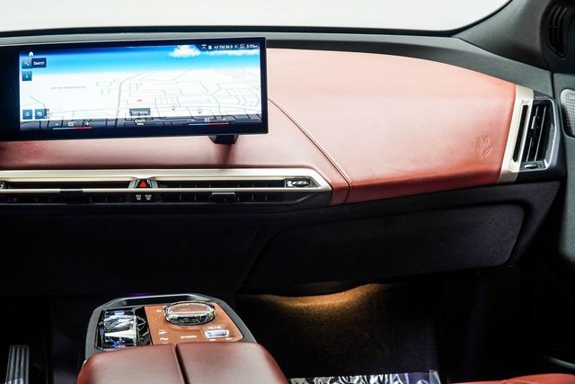 2023 BMW iX M60 - 22948737 - 17