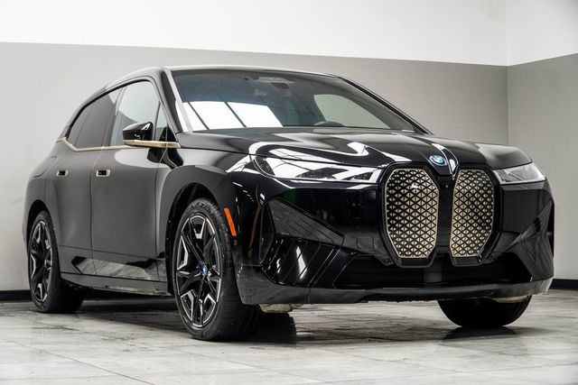 2023 BMW iX M60 - 22948737 - 3