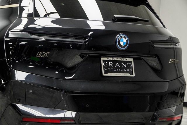 2023 BMW iX M60 - 23003125 - 13