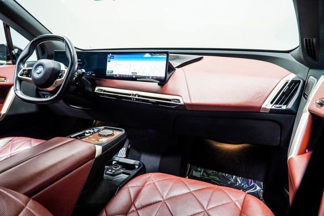 2023 BMW iX M60 - 23003125 - 18