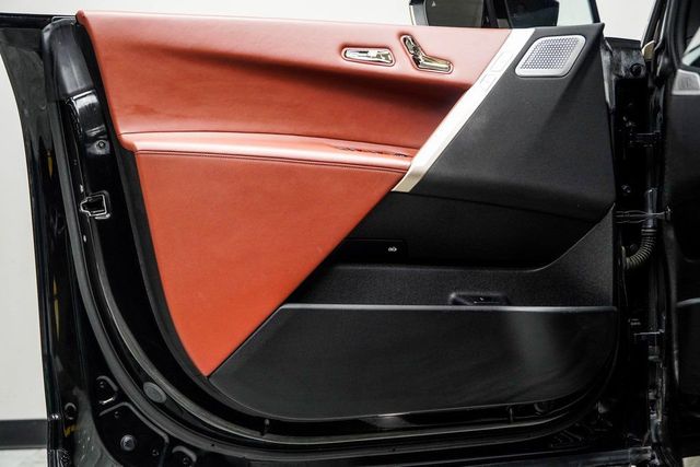 2023 BMW iX M60 - 23003125 - 37