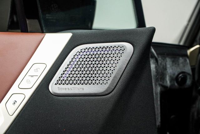 2023 BMW iX M60 - 23003125 - 38