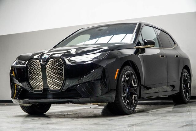 2023 BMW iX M60 - 23003125 - 8