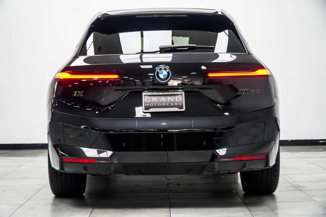2023 BMW iX M60 - 23070882 - 13